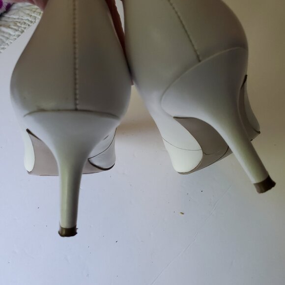 Nine West White Leather Pumps Size 7 - Picture 3 of 4